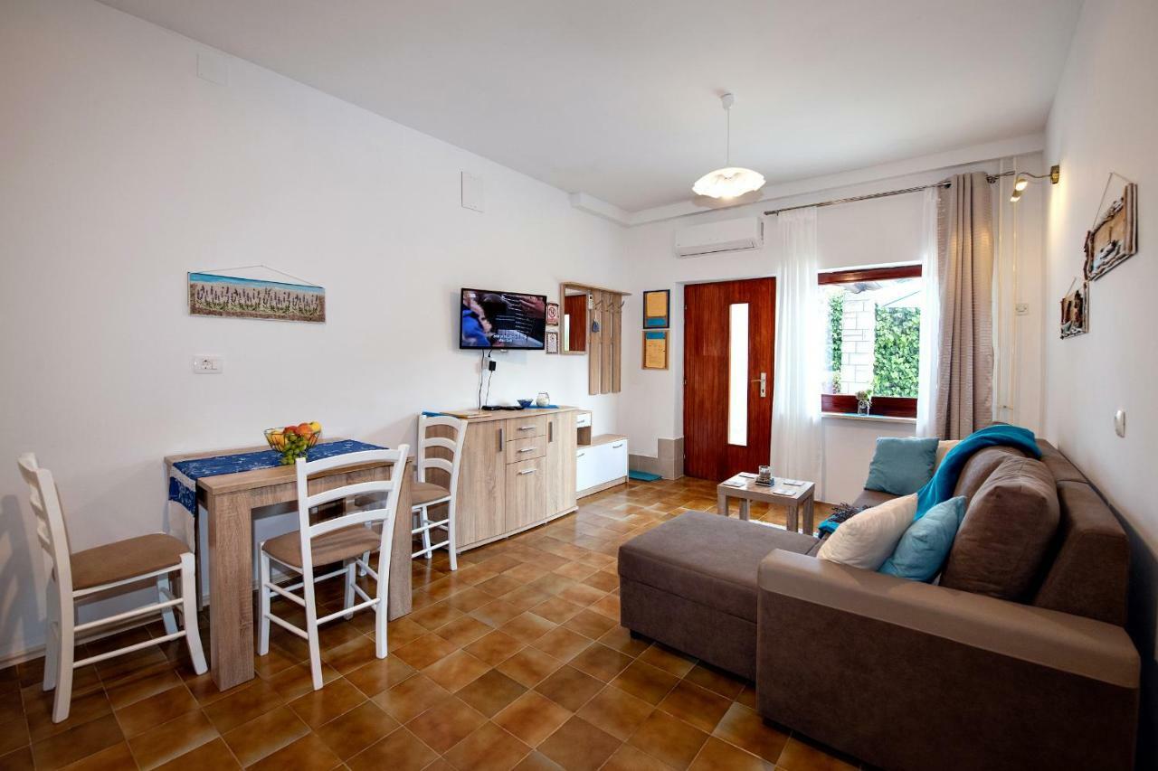 Apartment Mediteraneo Opatija Buitenkant foto